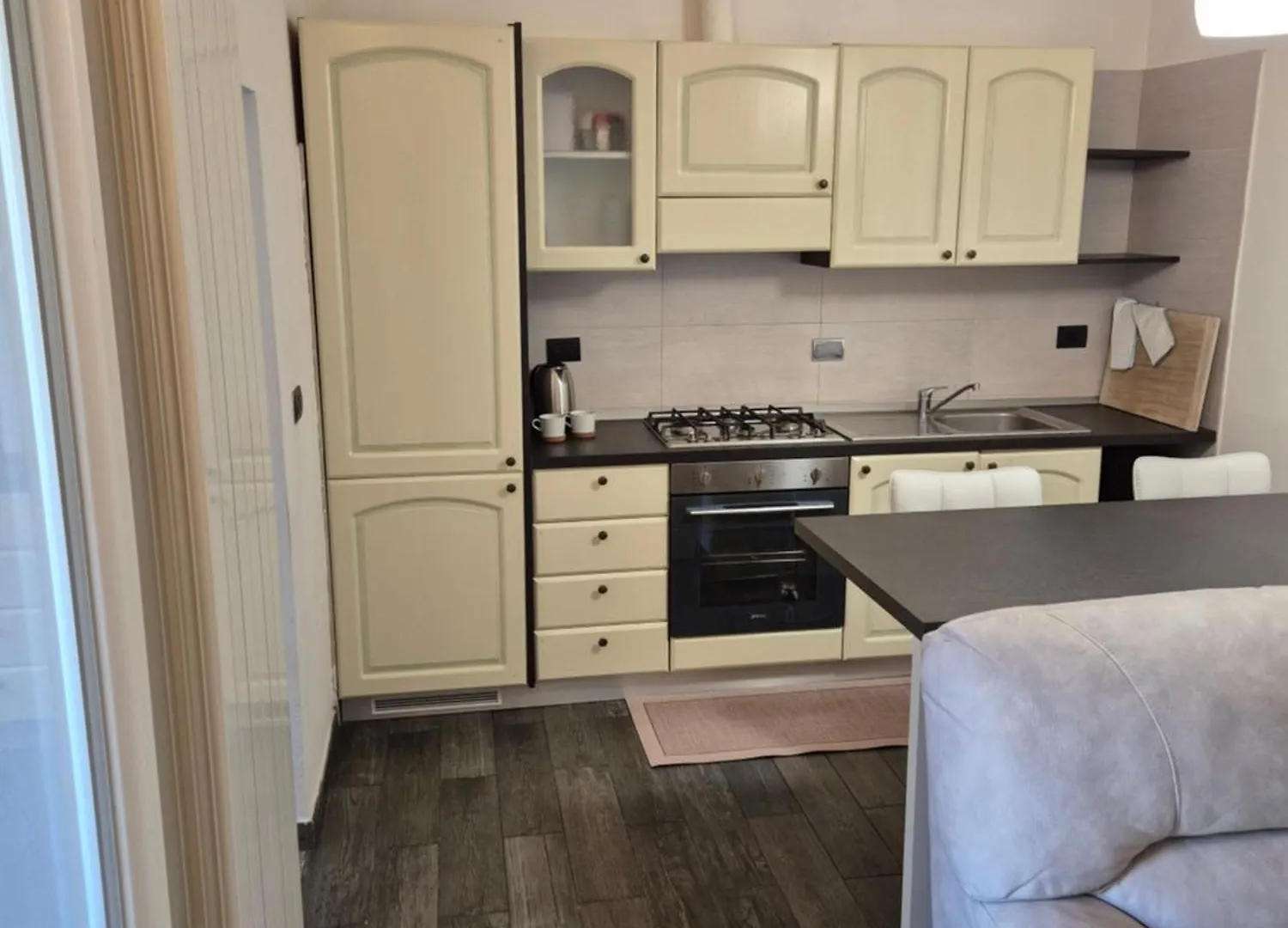 20 Minutes To Florence Prato  Apartment